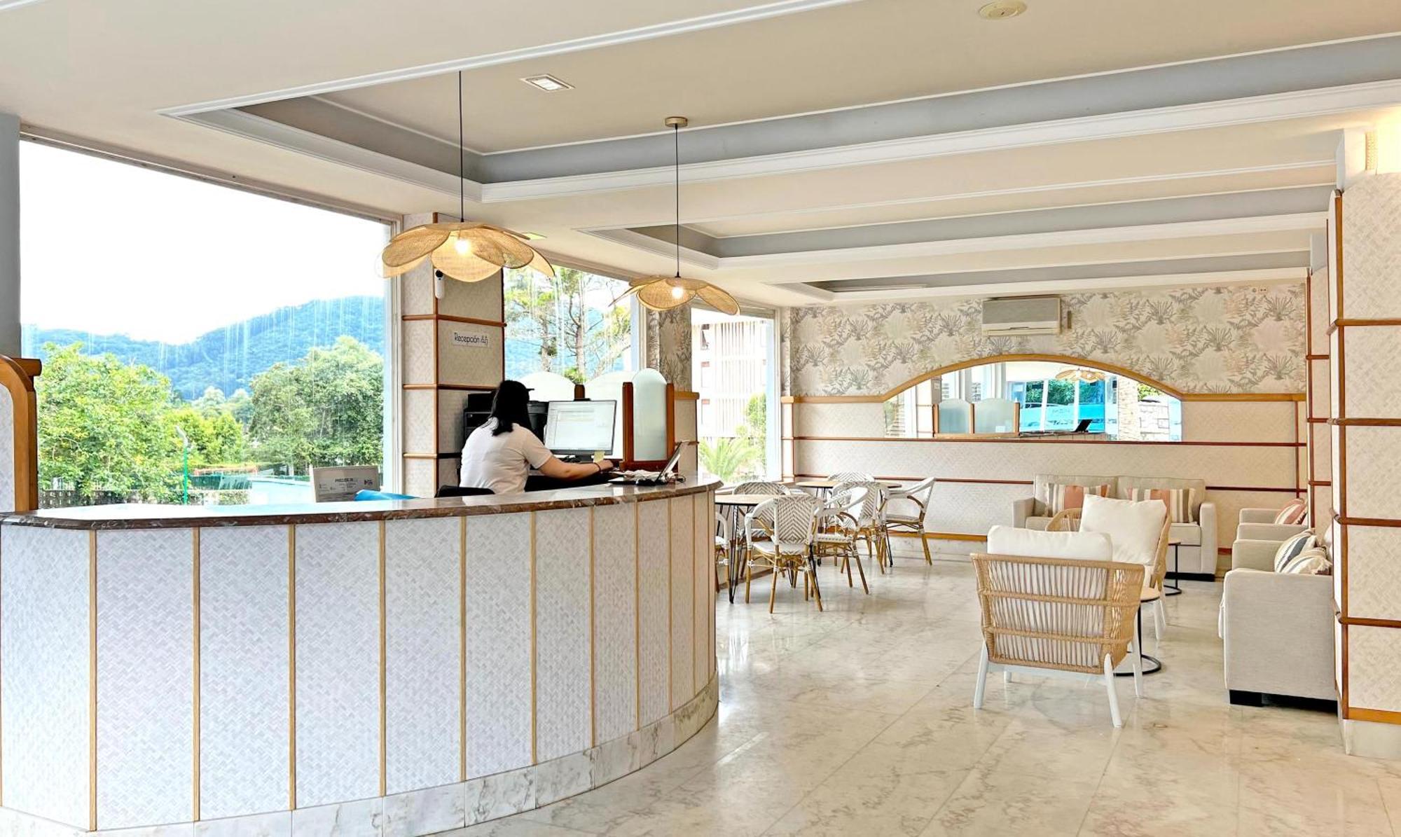 Moon Dreams Noja Hotel Ngoại thất bức ảnh